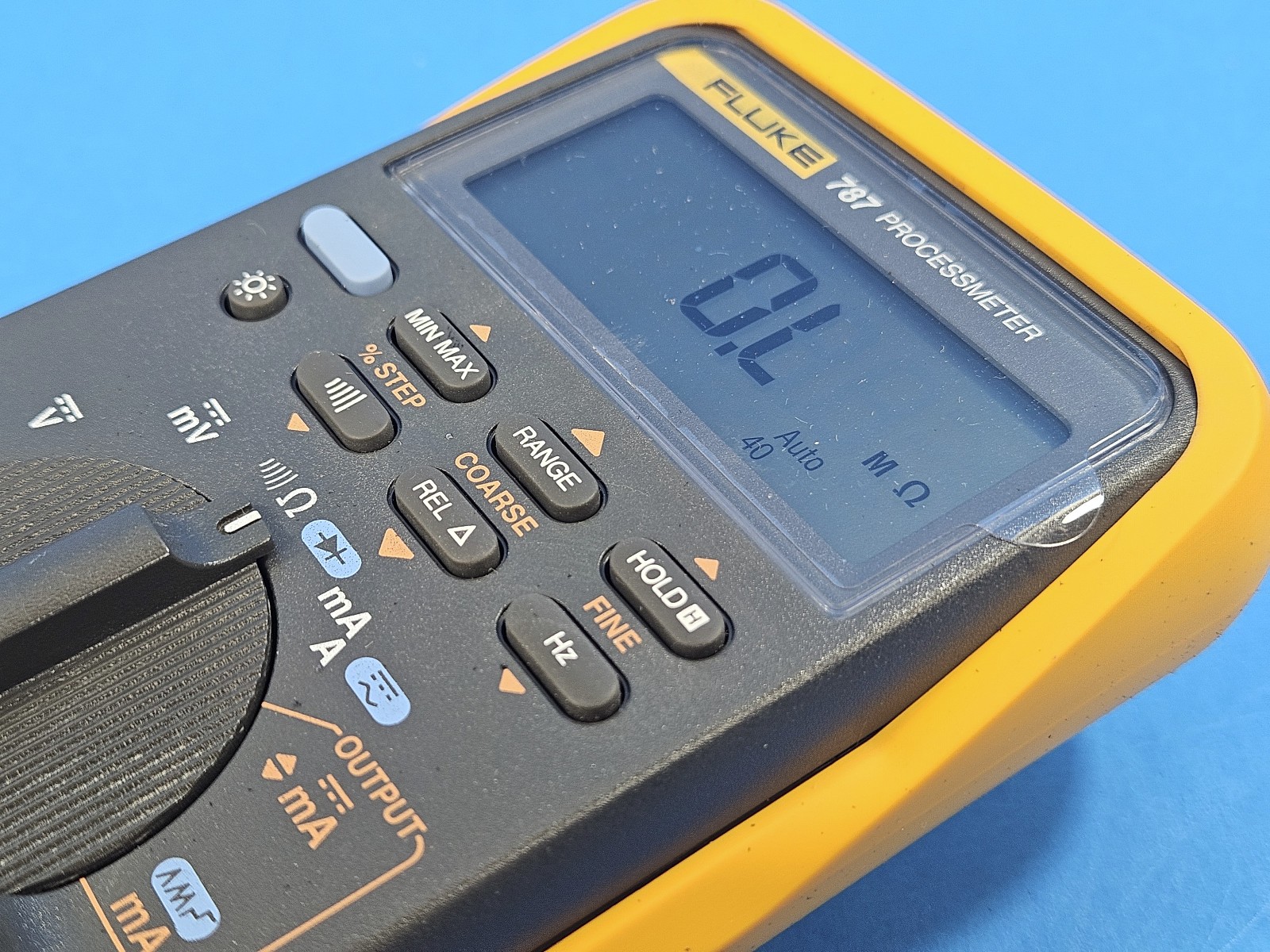 Fluke 787 ProcessMeter Calibrator Meter Multimeter