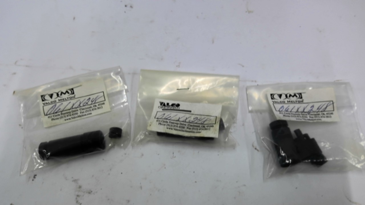 Valco 061XX248 M12 Straight Female Connector Lot Of 3