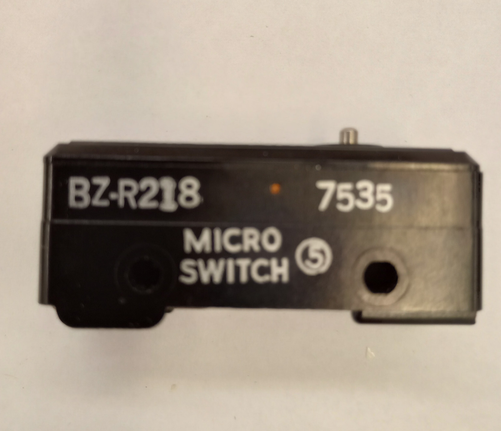 Honeywell Micro Switch BZ-R218 7535 NOS