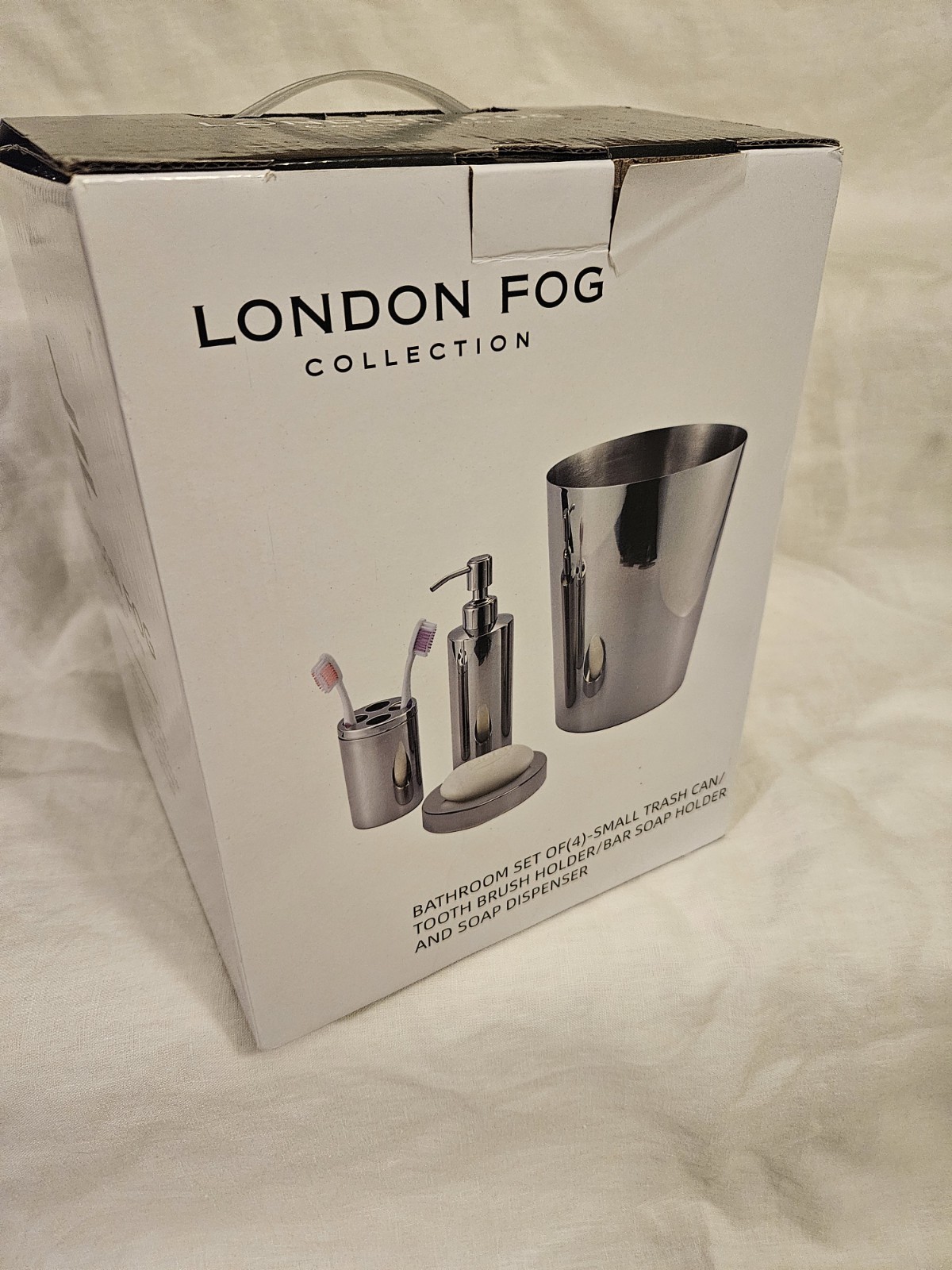 Brand New London Fog Collection  Bathroom  Set Of (4).