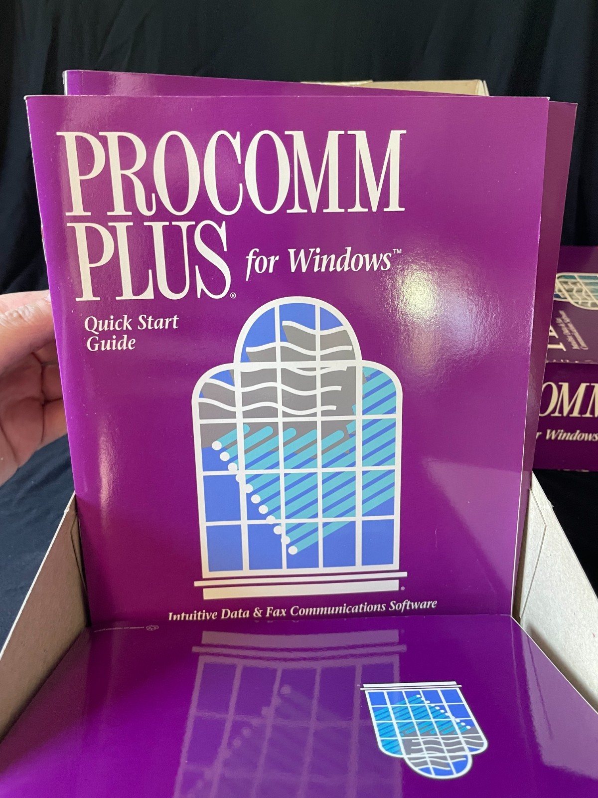 Vintage Procomm Plus for Windows - Intuitive Data & Fax Communications Software