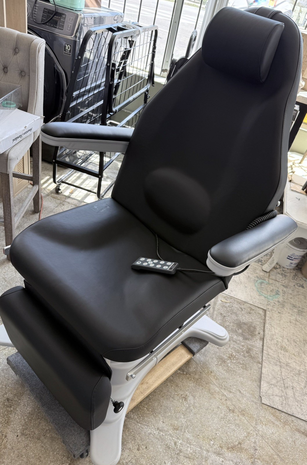 Milano E20 Power Procedure Chair