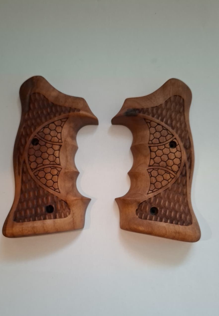 Gun Scale Grip - Smith & Wesson N-Frame - Round Butt Target grips