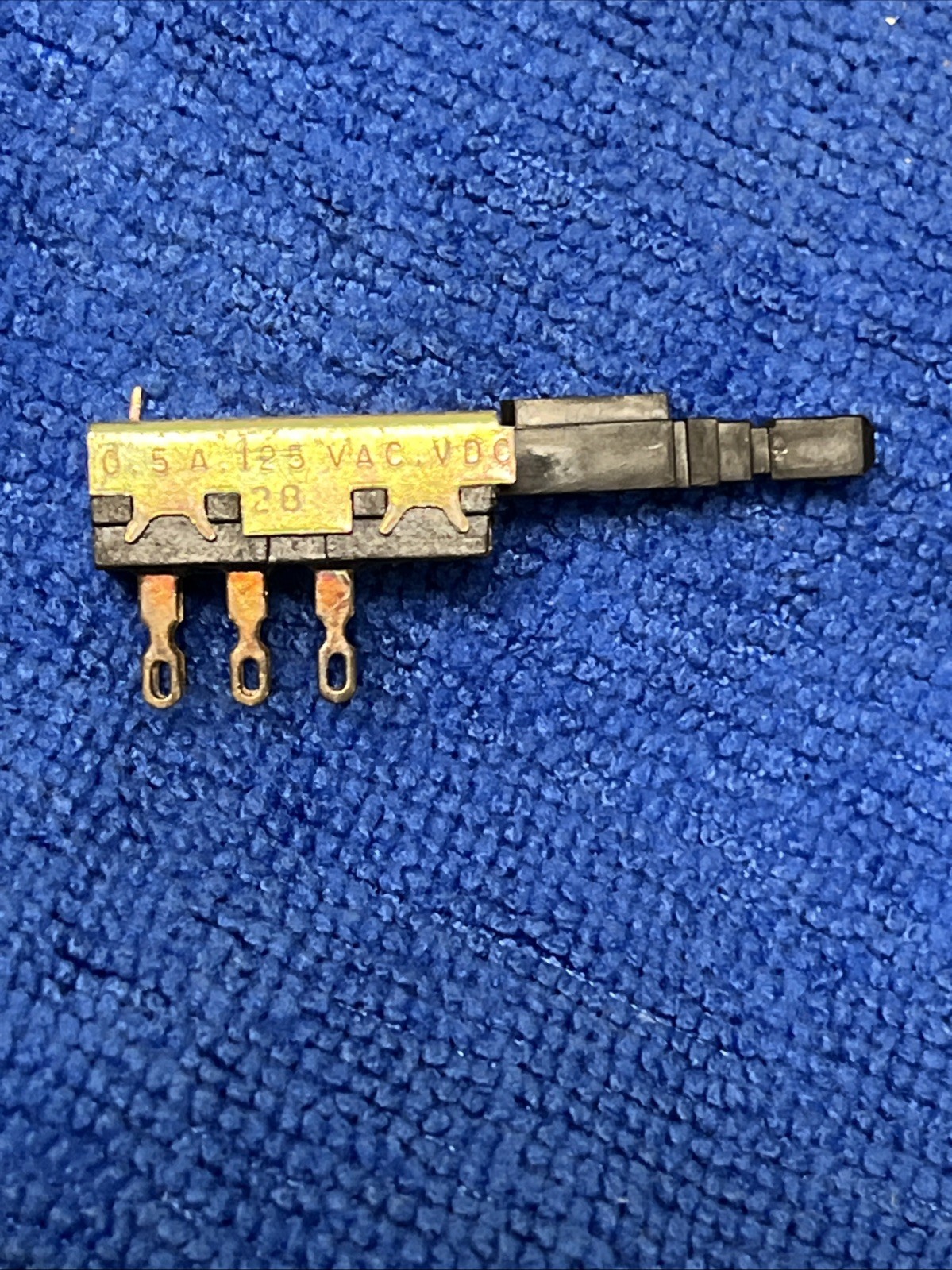 SWITCHCRAFT ~ 85062BOA ~ SWITCH