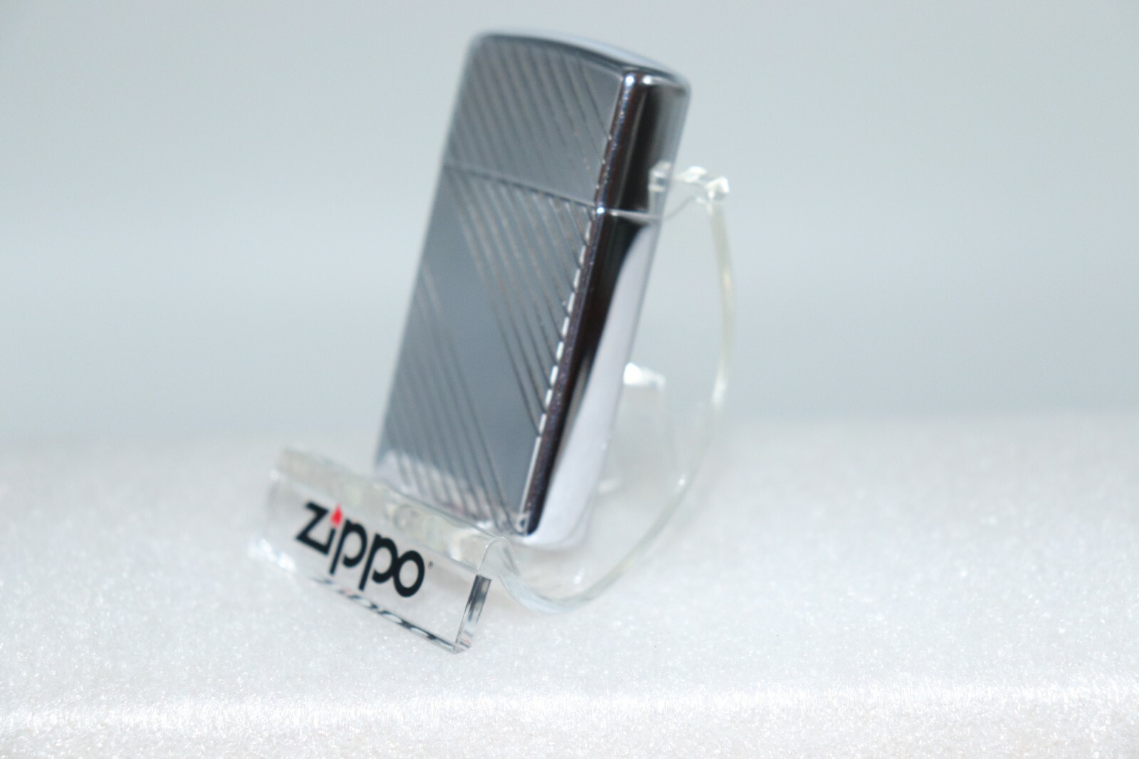 ZIPPO Slim High Polish Chrome Angle Lined Lighter
