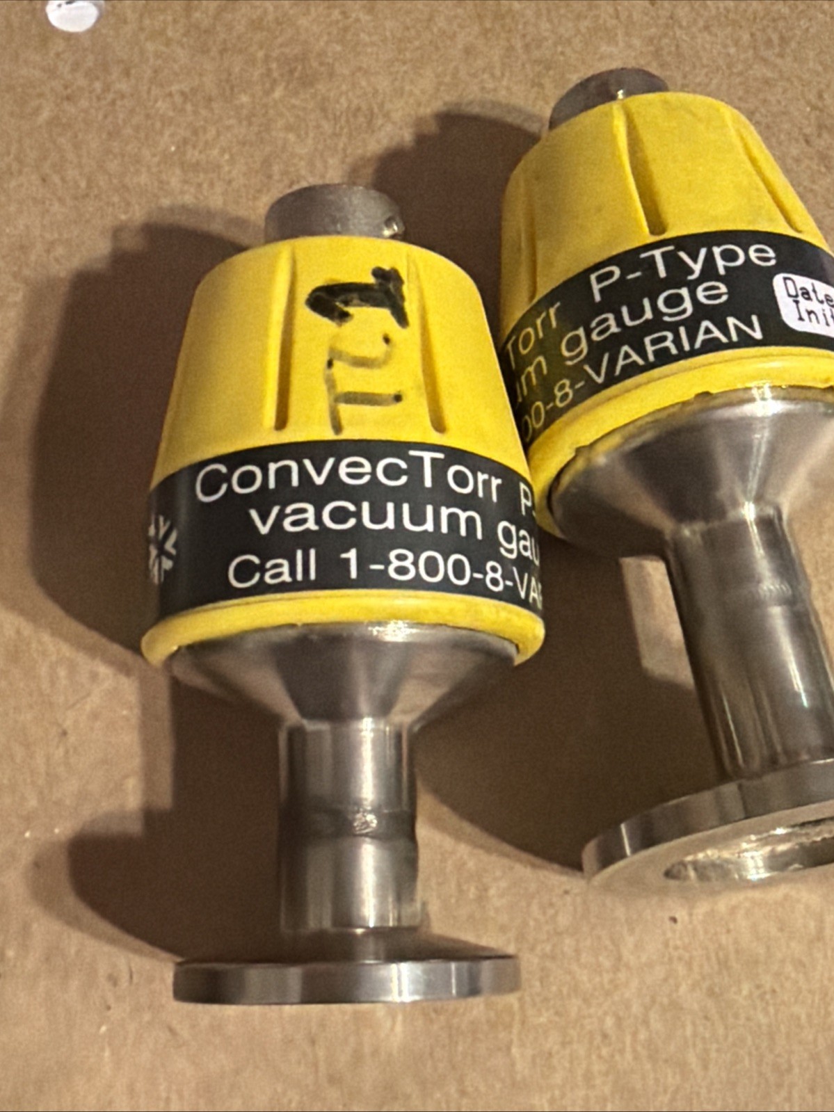 Varian ConvecTorr P Type Vacuum Gauge Pair Sensor W T Connection For Pump