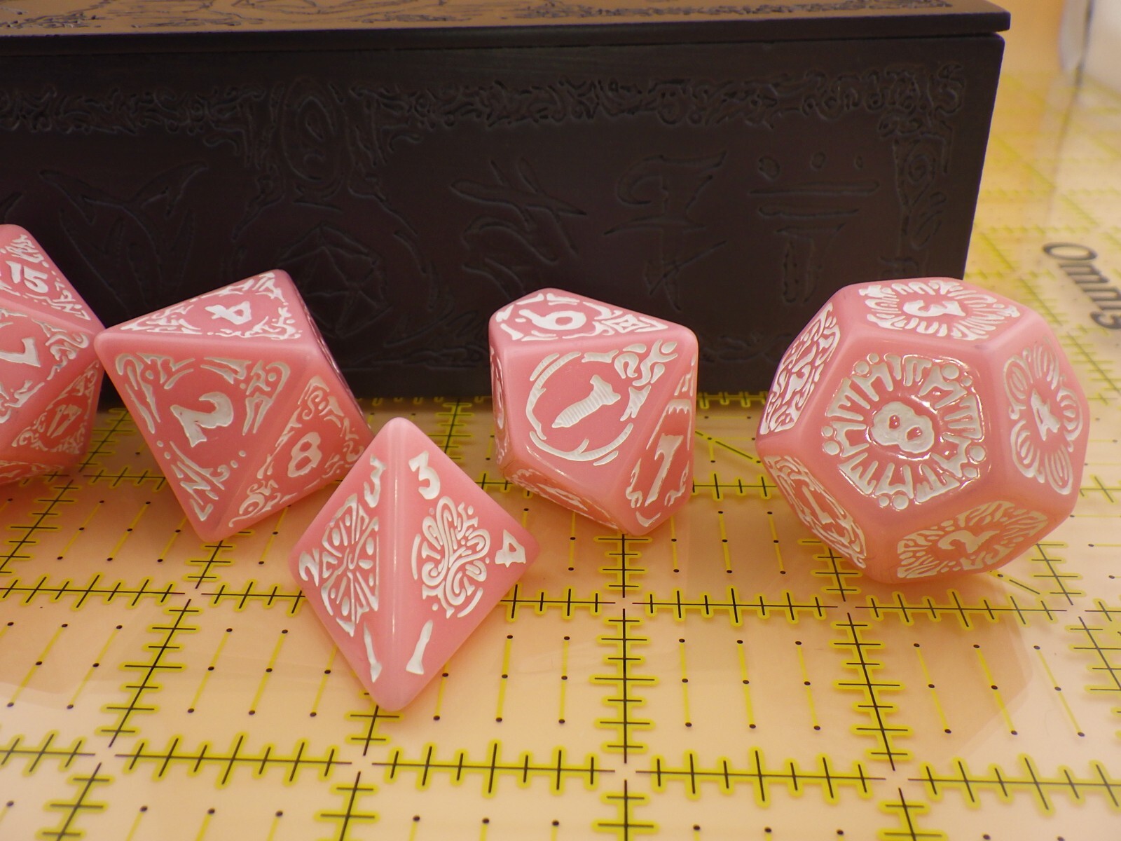 Titan Dice Calliope: Cherry Blossom with White Polyhedral Set with Box RPG