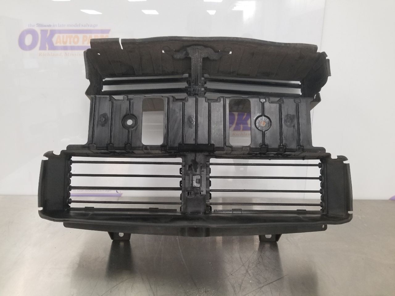 23 2023 FORD MUSTANG ECOBOOST 2.3L AIR SHUTTER