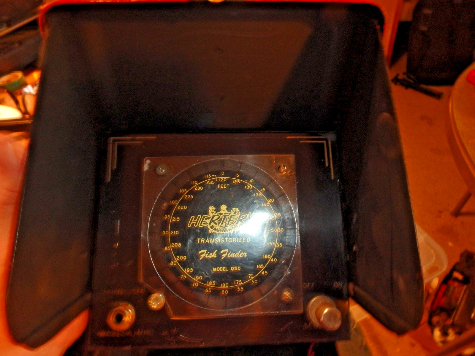 4F- vintage HERTER'S iah finder model 125D -untested so listing as-is