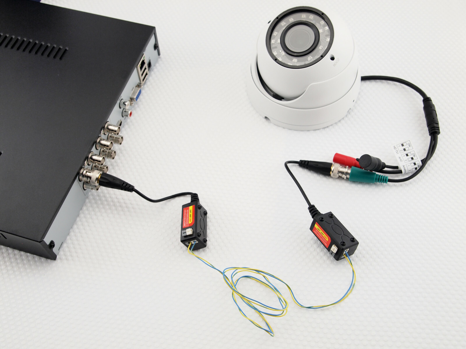 8MP AHD TVI CVI CVBS Passive HD BNC Video Balun Transceiver Transmitter