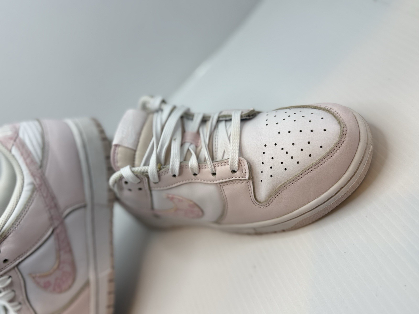 Nike Dunk Low "Pink Paisley" sneakers Size 8