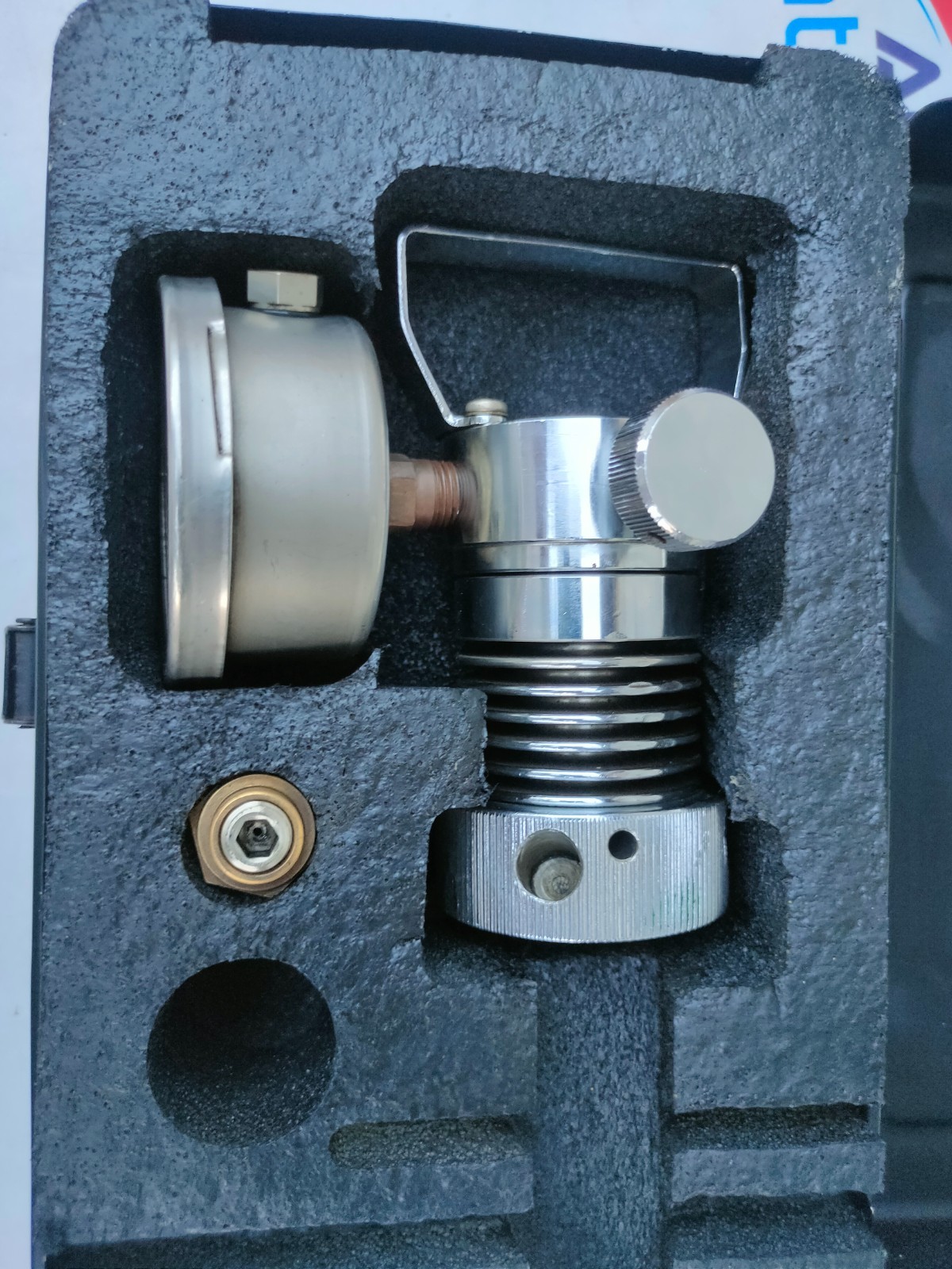 NAGANO KEIKI MT31 MAXIMUM PRESSURE INDICATOR