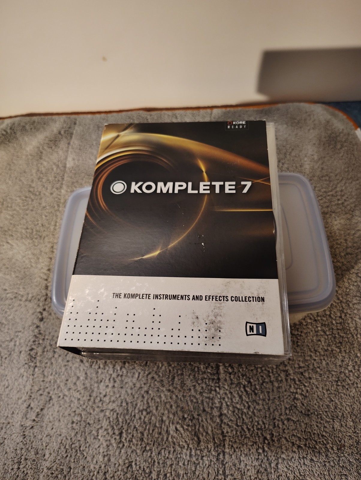 Komplete 7 Native Instruments & Effects Collection 12 Discs  SHIPS FAST