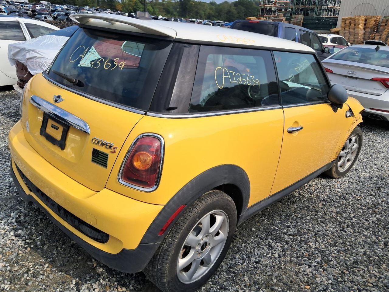 MINI 1    2008 Glove Box 4794579