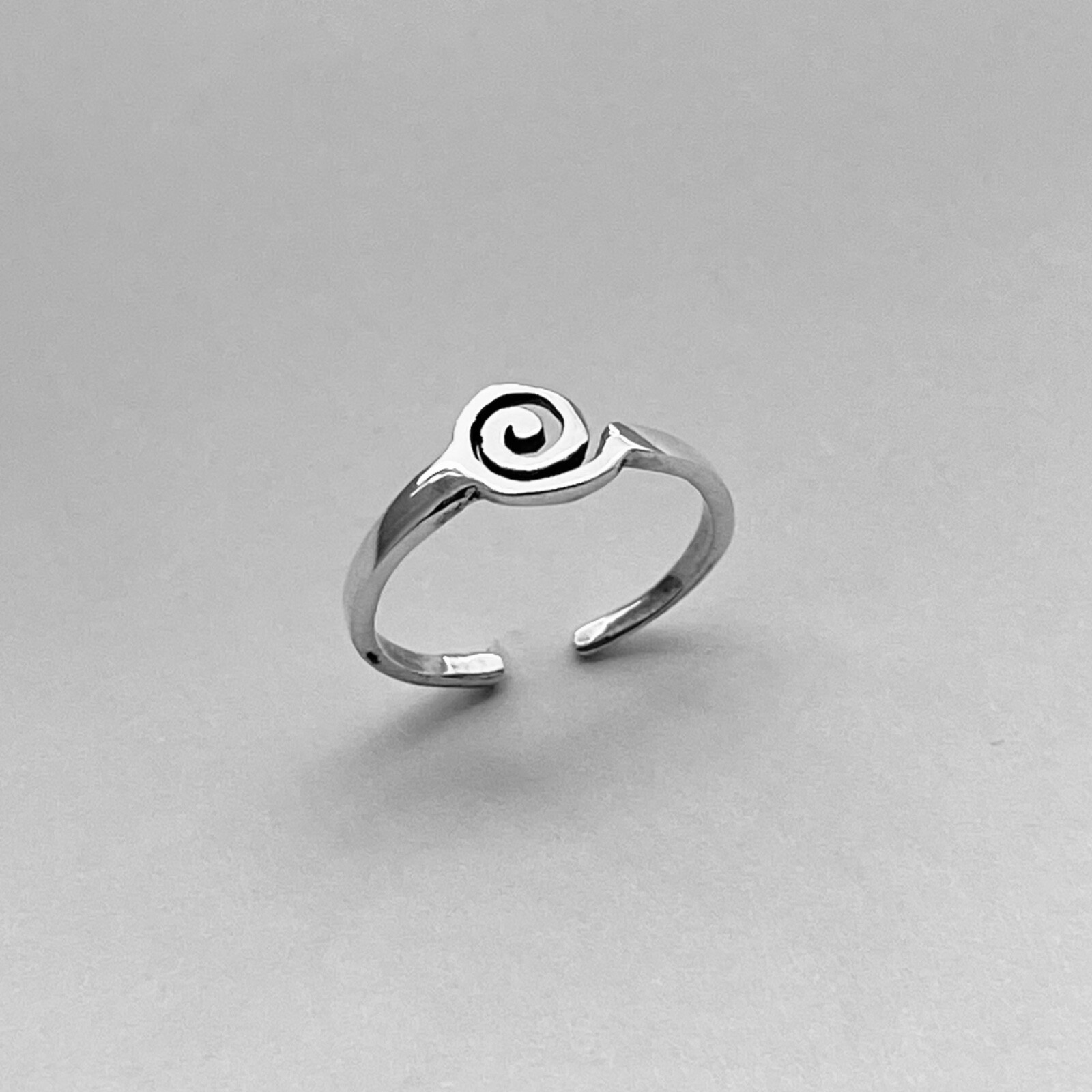 Sterling Silver Swirl Toe Ring, Silver Ring, Spiral Ring, Boho Ring