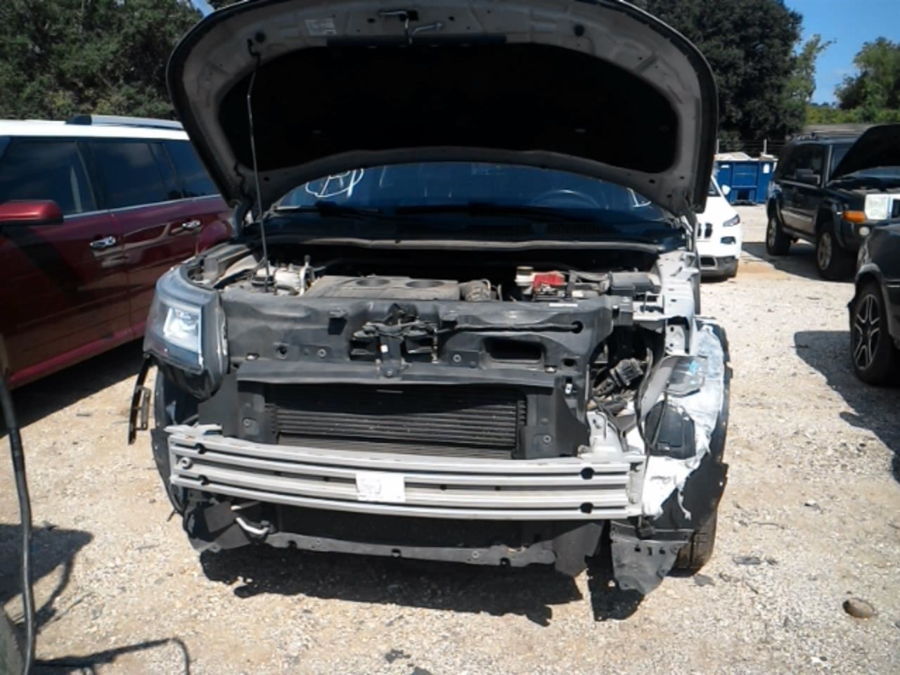 Passenger Right Front Spindle/Knuckle Fits 11-19 EXPLORER 104893760