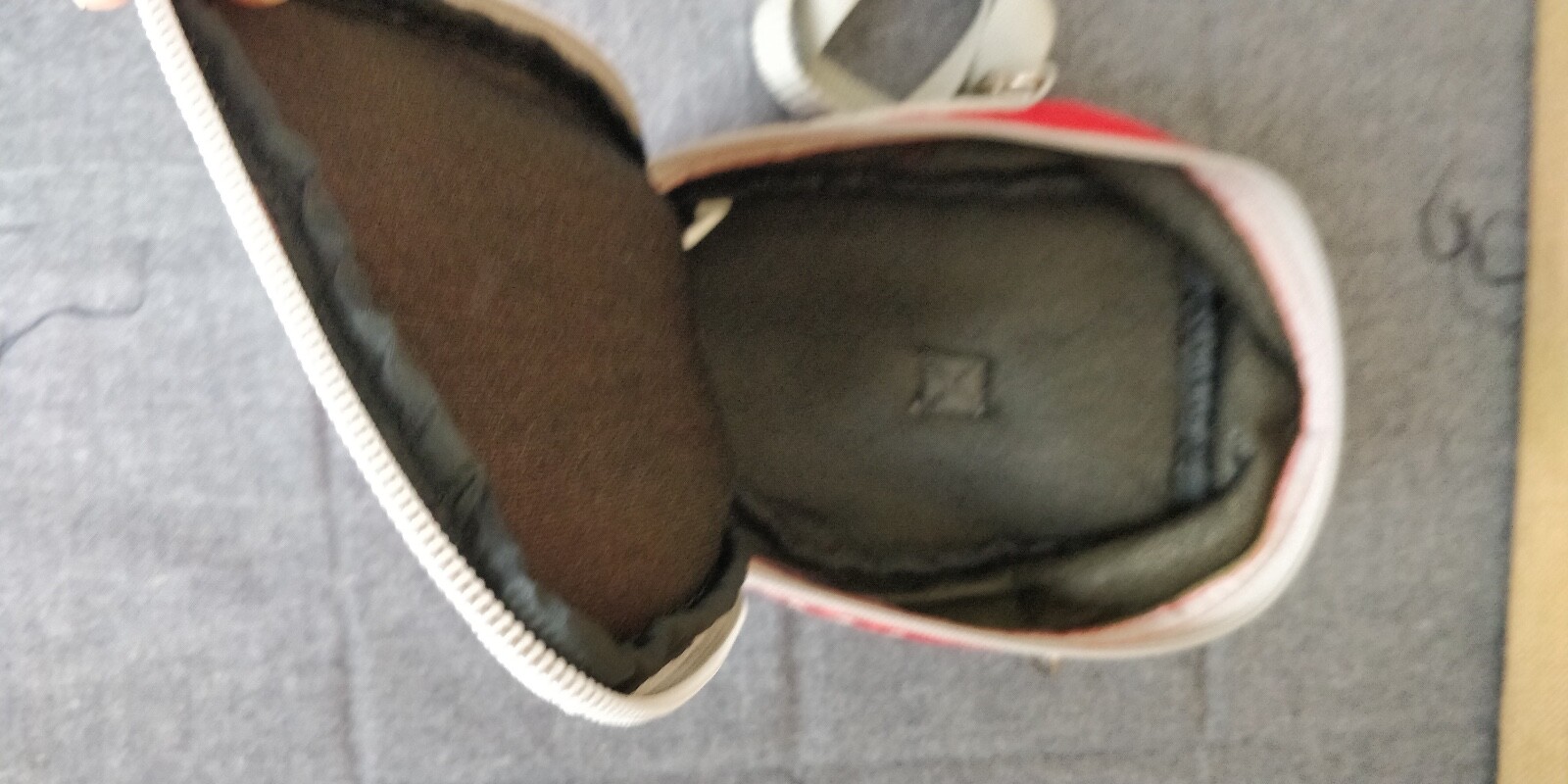 NOS Case Logic - carrying Case Bag Gaming switch Game