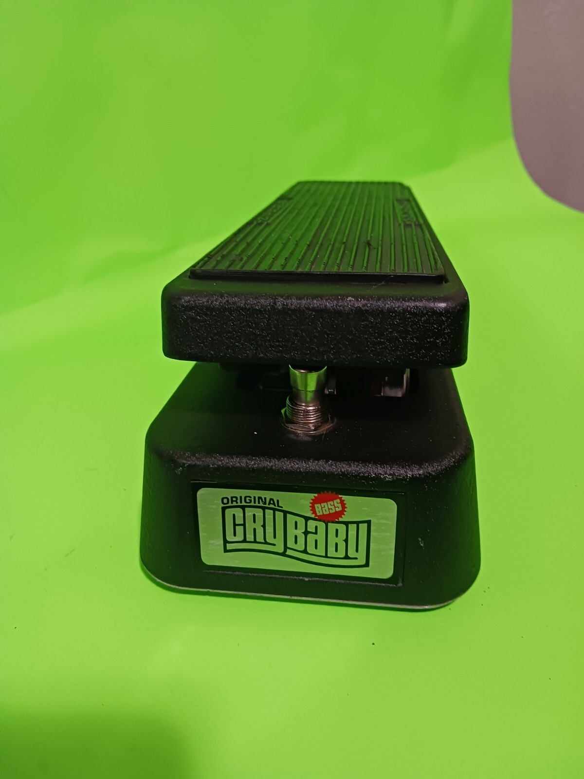 Dunlop GCB-100 Original Cry Baby Bass Guitar Effect Pedal.