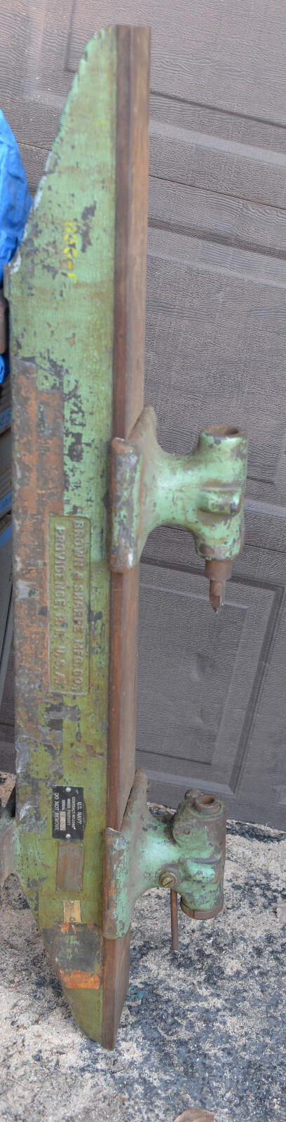 Brown & Sharpe cast iron bench center inspection stand vintage US Navy Military