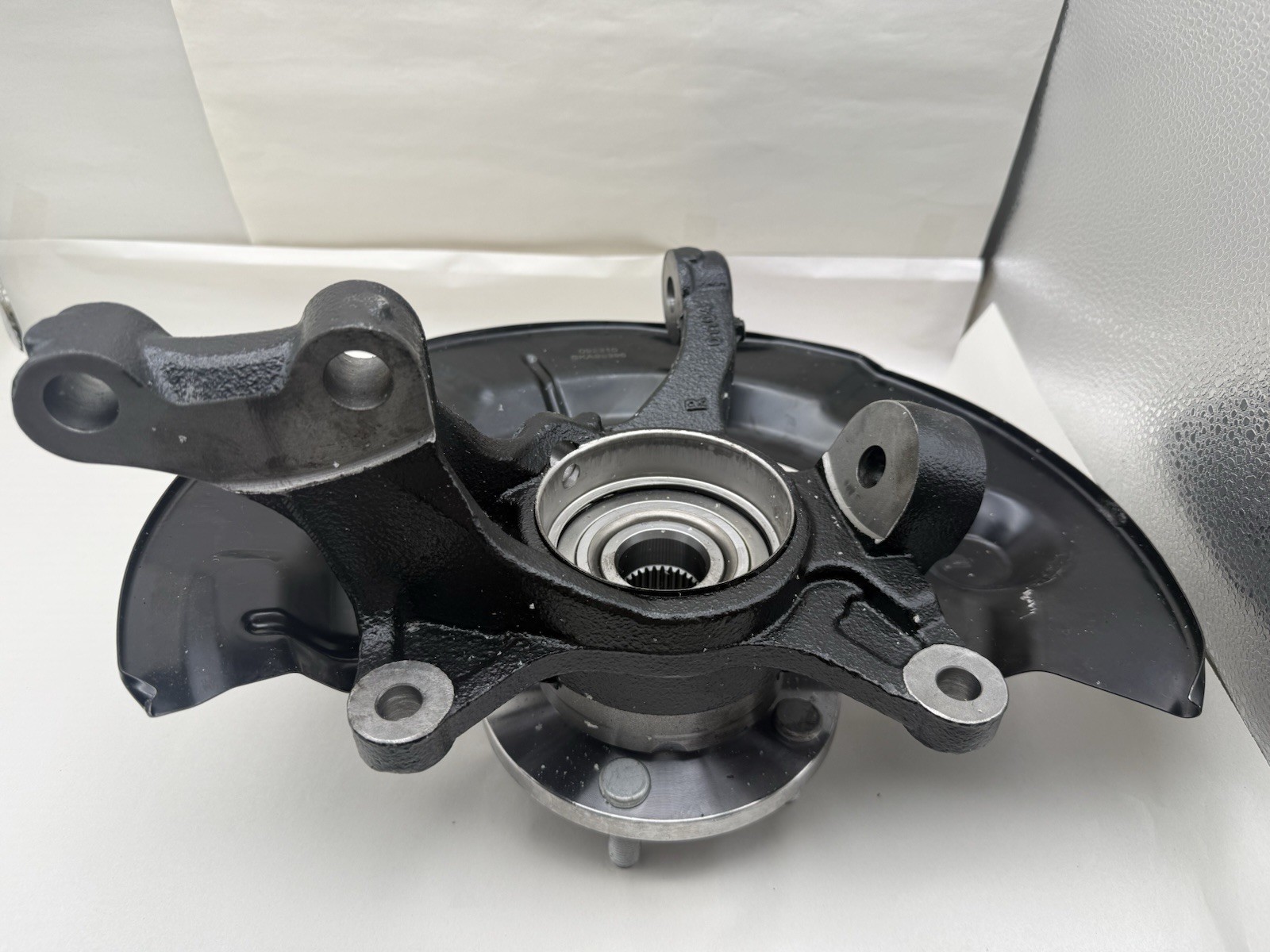 Front Steering Knuckle & Wheel Bearing Hub Assembly 3.5L Right Passenger *READ