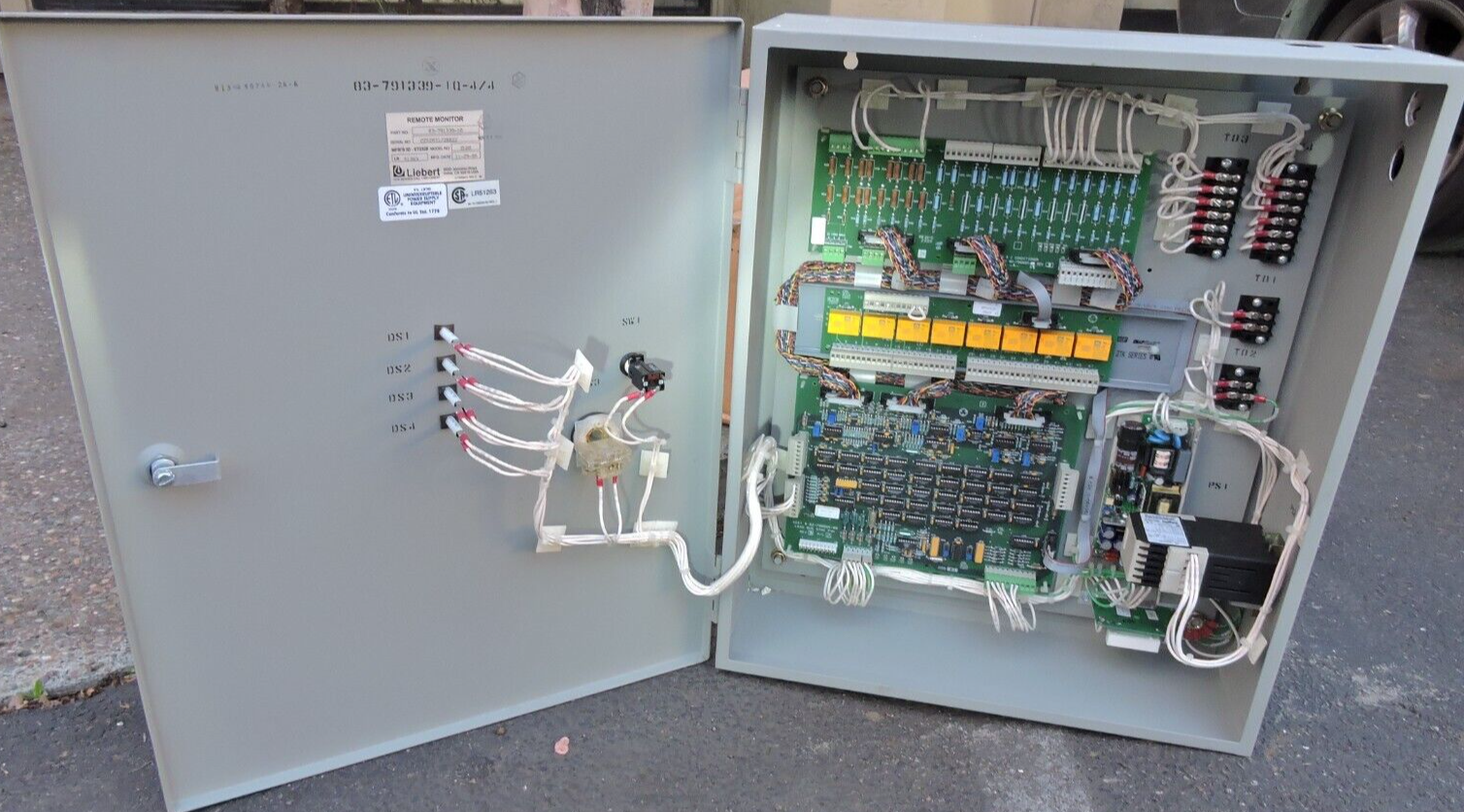 Liebert 610 UPS Extended Load Bus Synchronization Remote Panel ELBS 83-791339-10