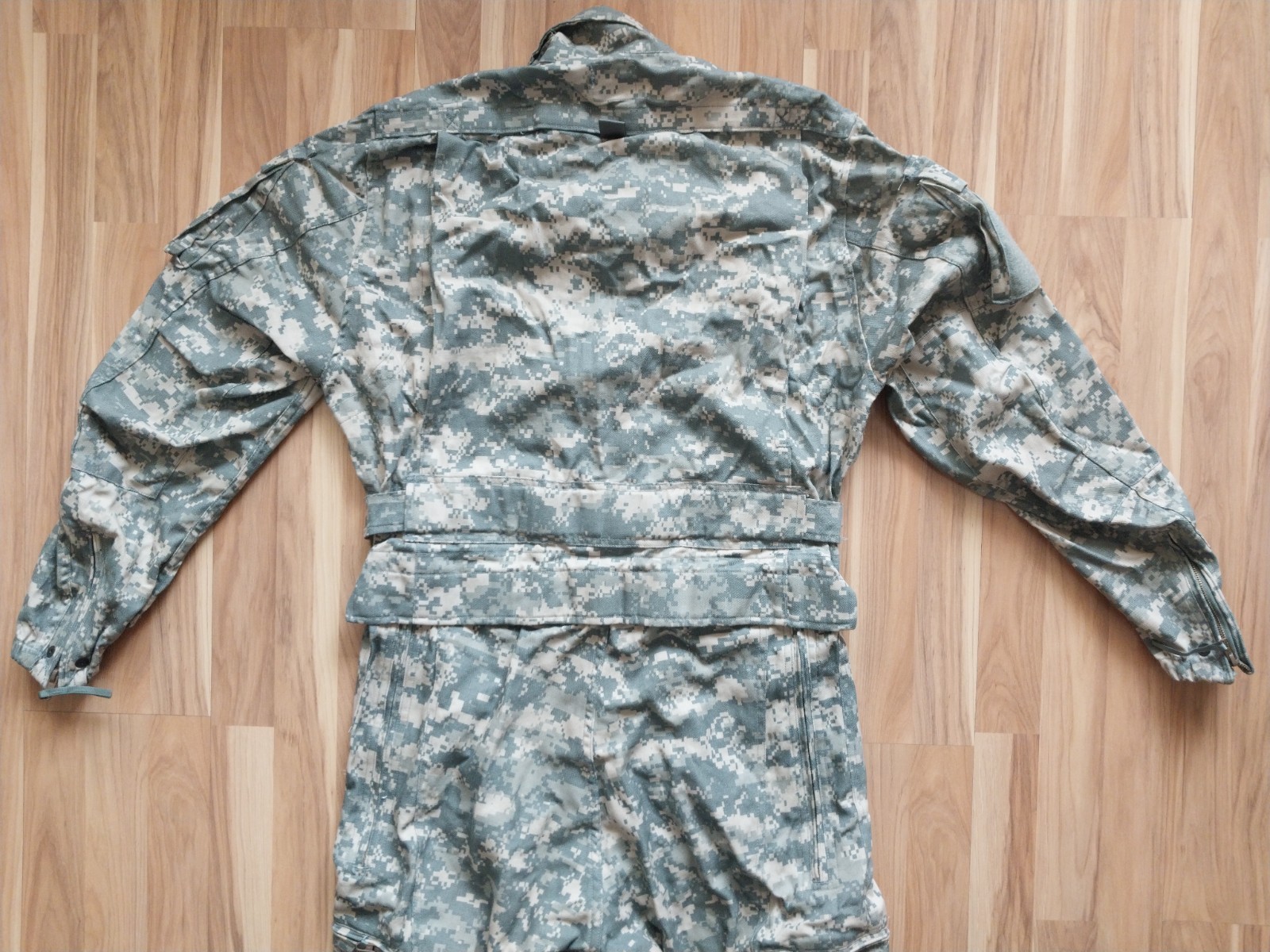 US Army NWT UCP Improved Combat Vehicle Crewman Coveralls FR Size Medium Regular