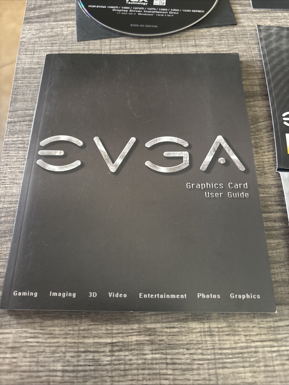 EVGA Display Driver Installation Disc CD, Version 17-990-99-4 Stickers Guide