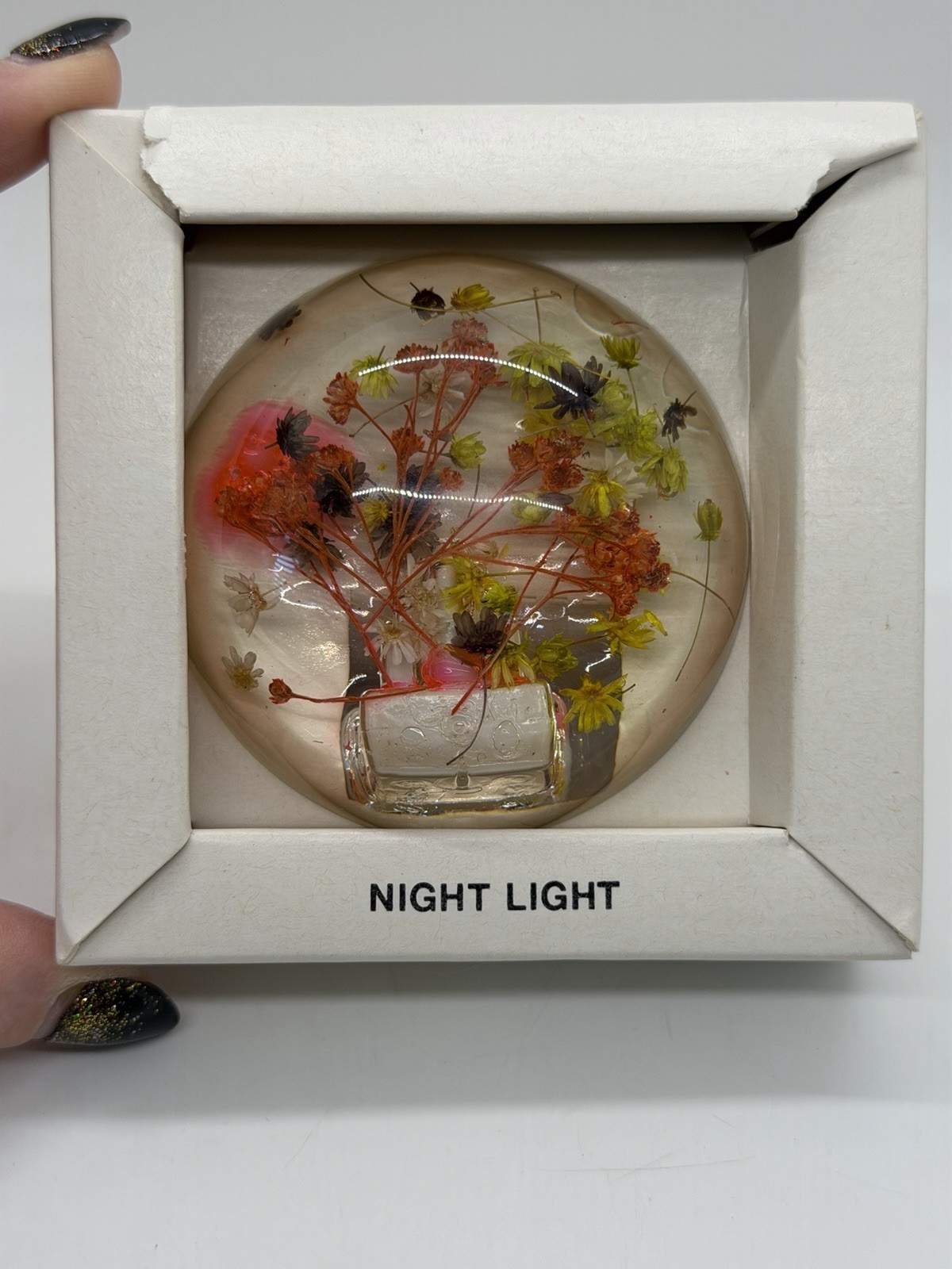 Vintage NOS Colorful Dried Flowers in Lucite/Acrylic Night Light in Box