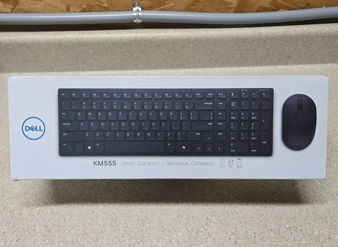 Wireless Dell KM555 Silent Keyboard & Mouse - Black Brand new in Box