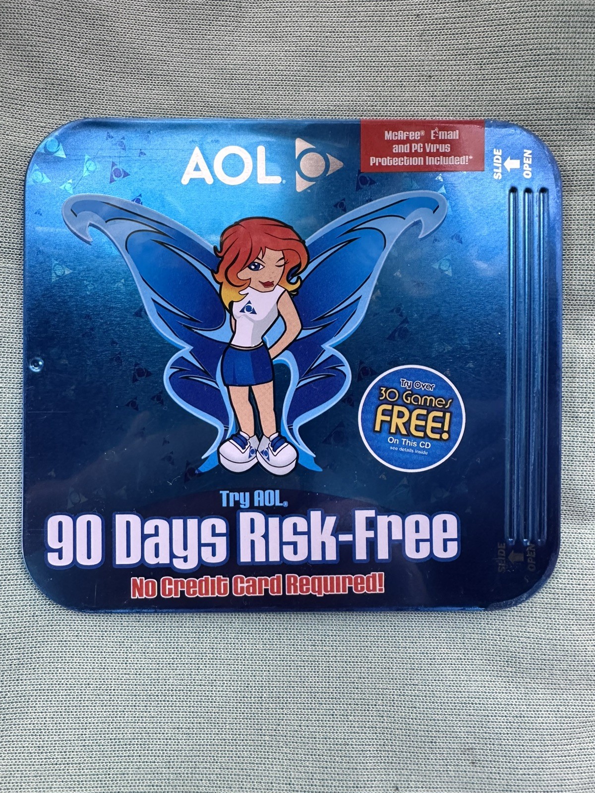 Vintage AOL  Fairy / Angel Collectible CD in Original Steel Case-30 games