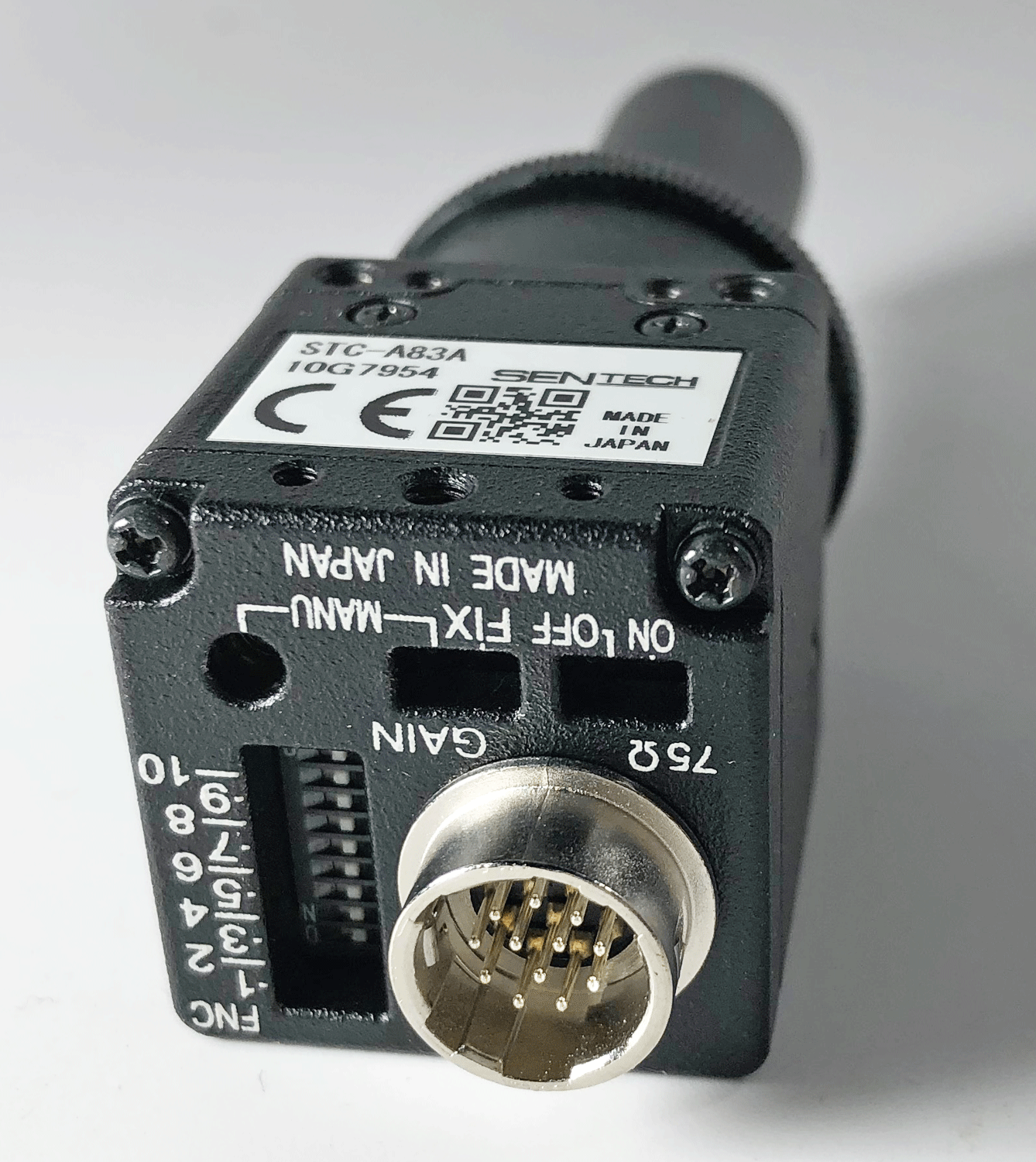 Sentech STC-A83A Monochrome Machine Vision Camera +fine focus Lens assembly/cord