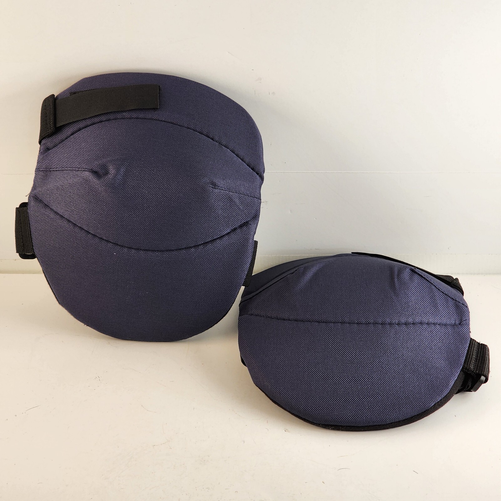 OccuNomix Soft Fabric Cap Knee Pads 2 Strap Hook and Loop Closure Blue EVA Foam