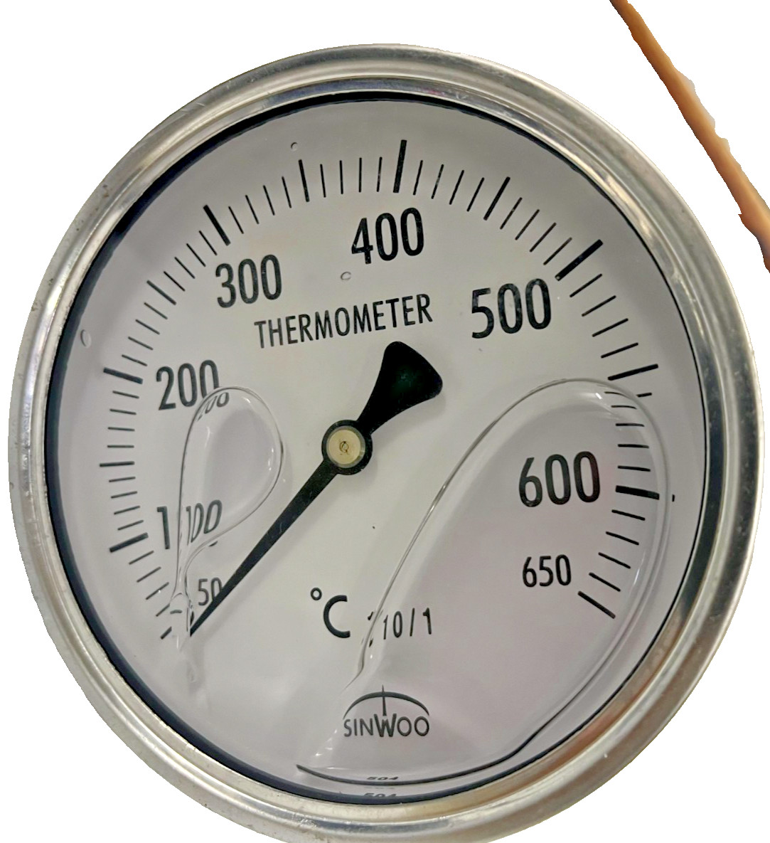 SINWOO Liquid filled thermometer  4" 50 to 650°C  8" immersion length back 3/4"