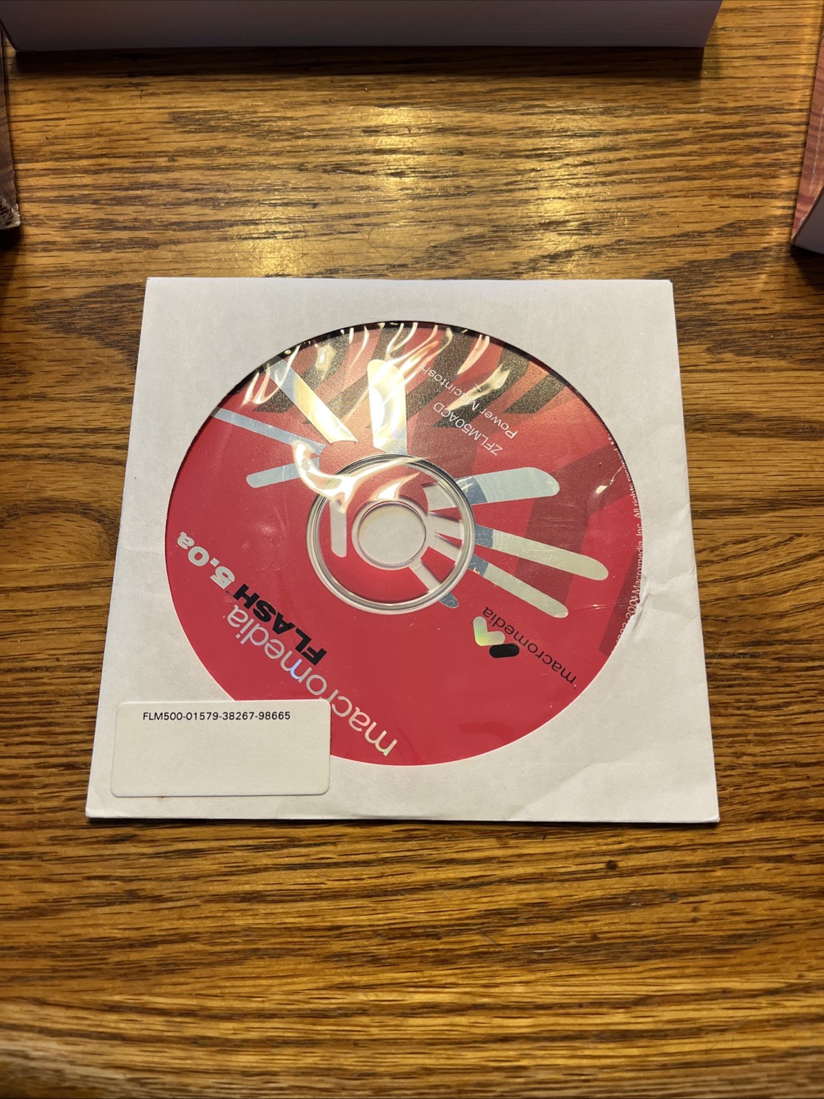 MACROMEDIA FLASH 5 for MAC - EDUCATION version, 3 books and install Cd, Box