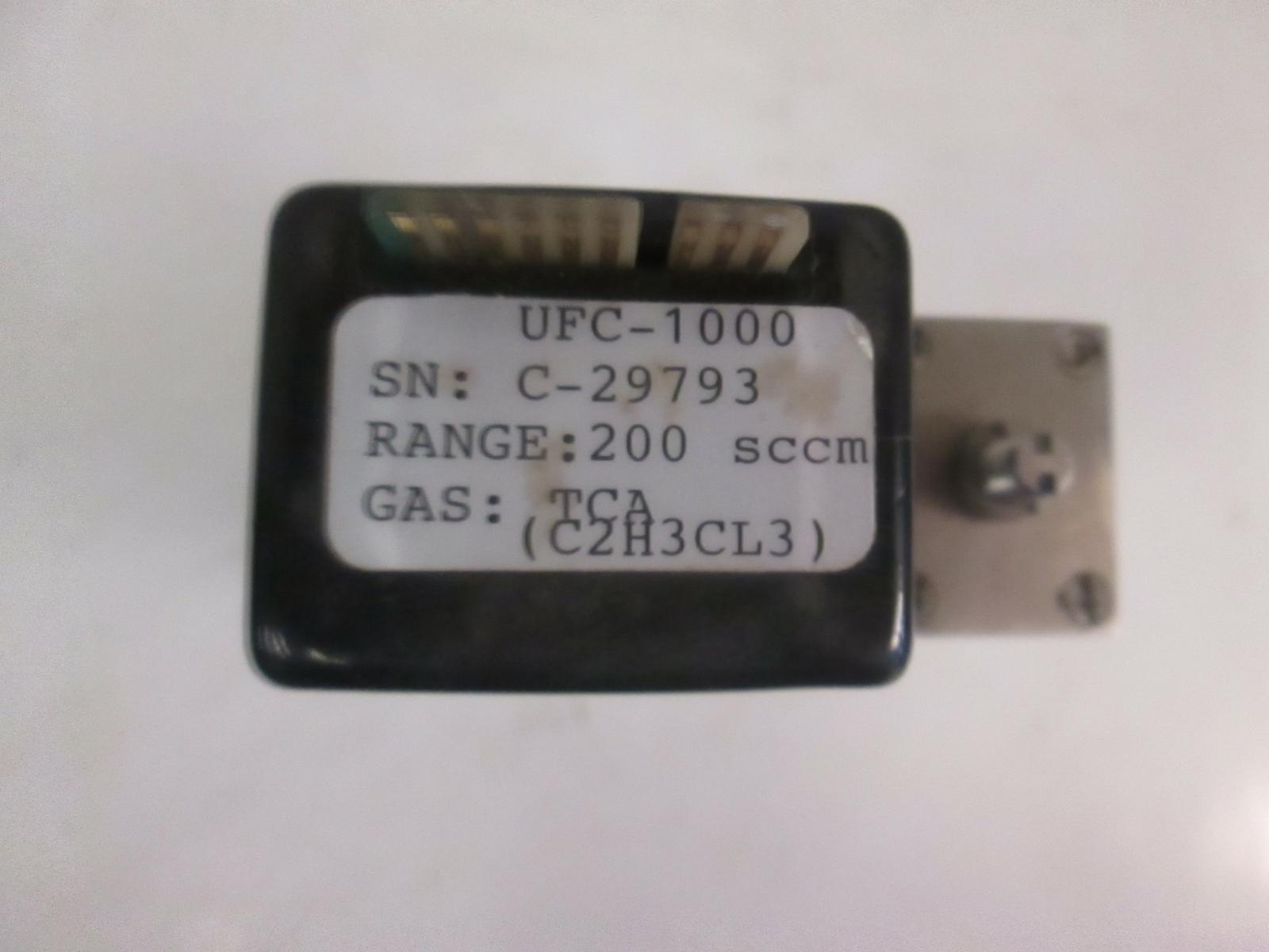 Unit UFC-1000 Mass Flow Controller MFC, TCA (C2H3CL3), 200 SCCM
