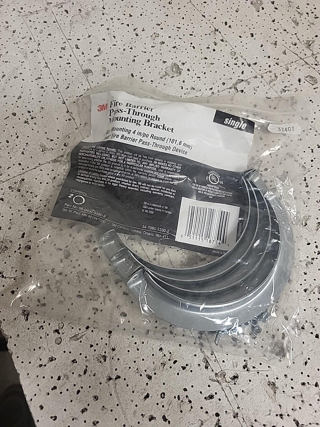 3M Fire Barrier Pass-Through Mounting Bracket 4” Round 98-0400-5520-8