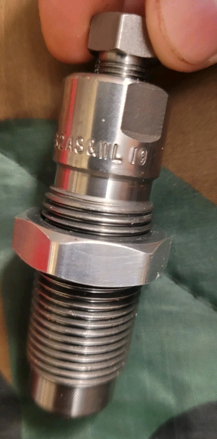 Lee 32 Smith&Wesson Long 3 Peice Reloading Die Set With Shell Holder
