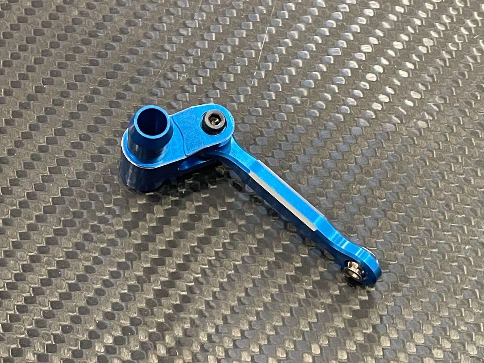 Aluminum  Servo Horn & Steering link for X-MAXX 25T Stock Servo Blue