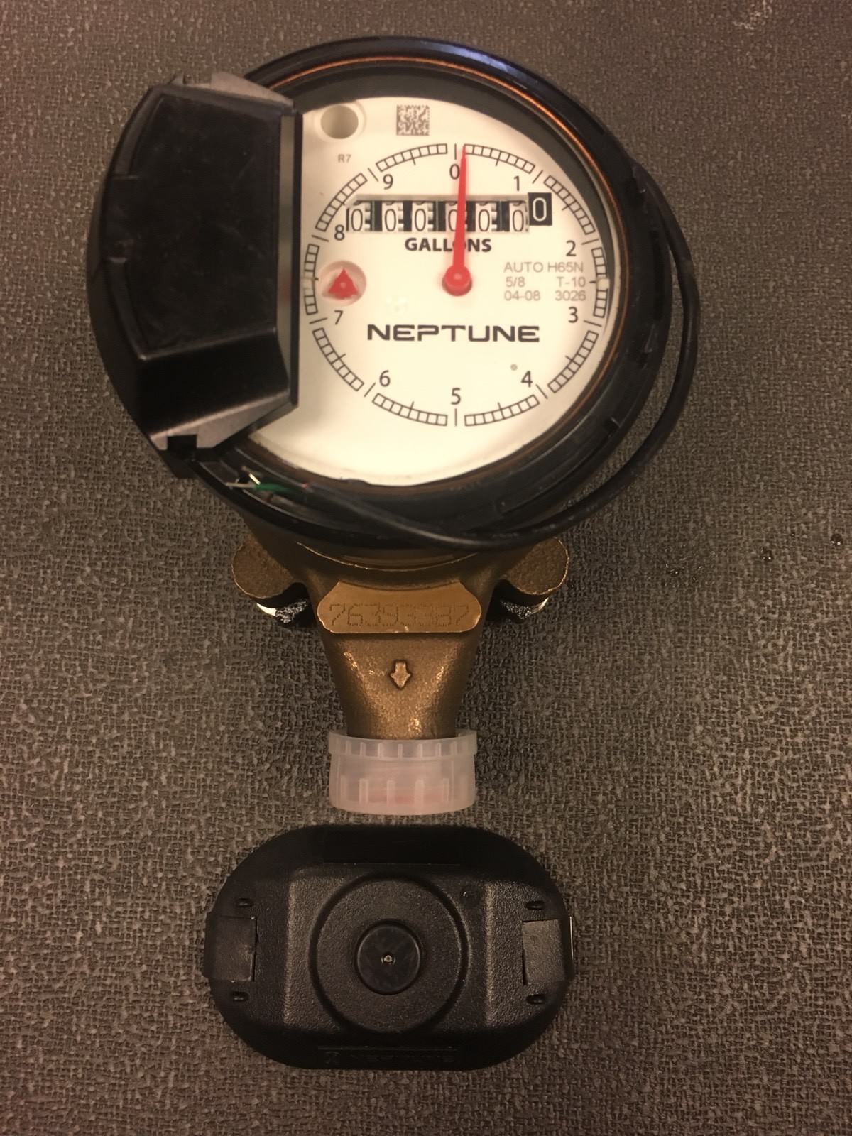 Neptune 5/8x3/4 T-10 Water Meter NEW NSF61
