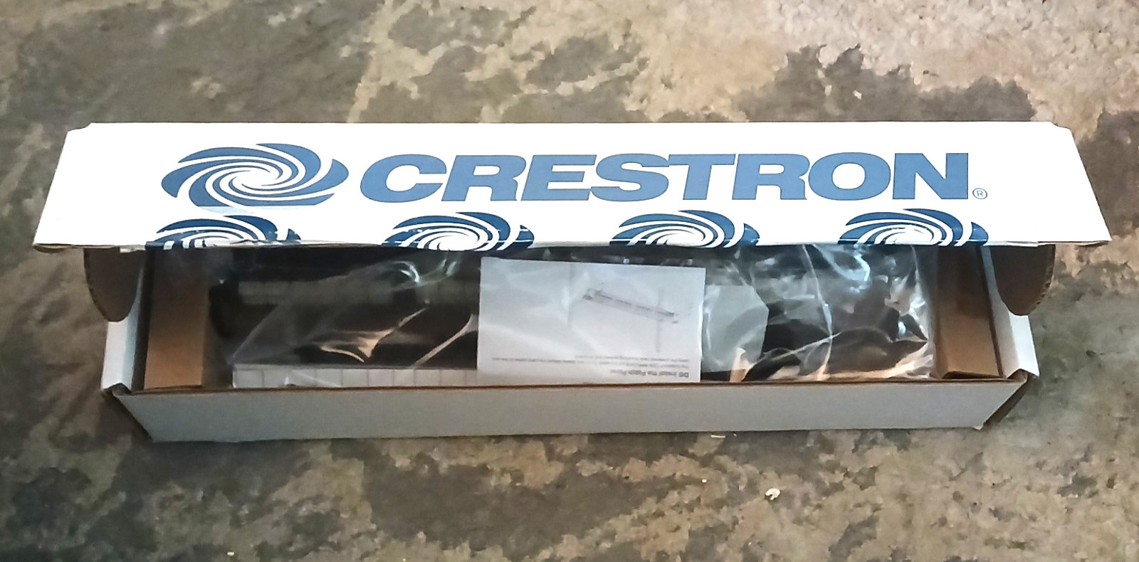 Crestron CEN-RPP-CAT6-24 24-Port CAT6 RJ45 Patch Panel NEW Opened