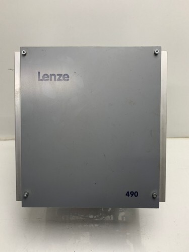MINT CONDITION  LENZE SERVO INVERTER 33.493-E