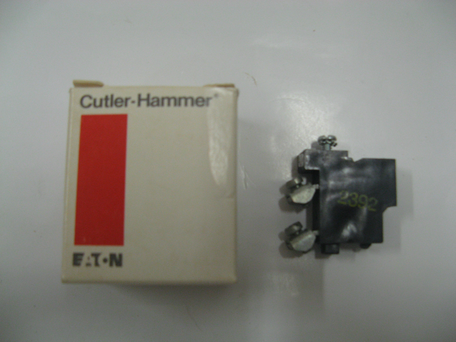 *NEW* Cutler-Hammer C300KA Aux. Contact Kit