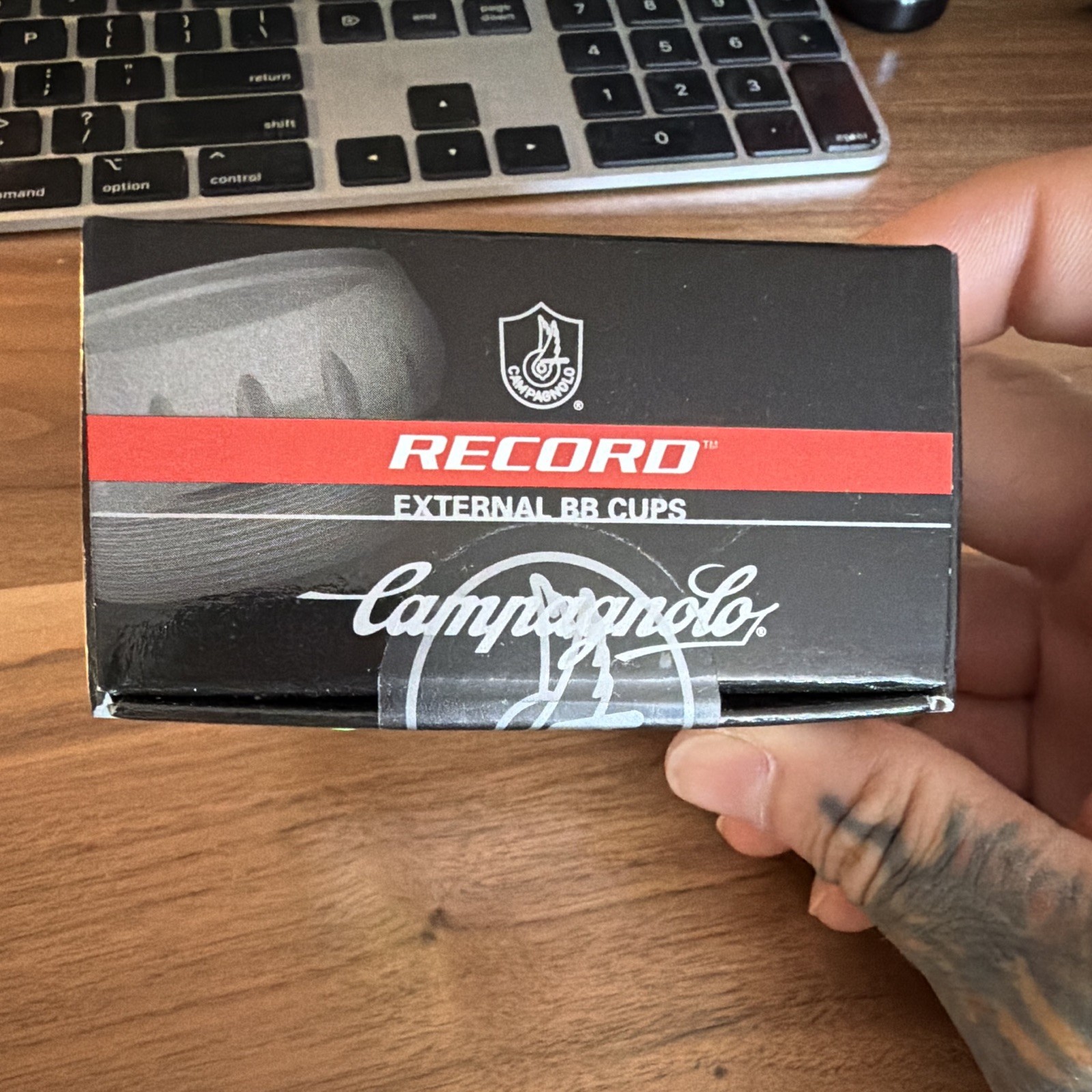 Campagnolo Record External BB Cups BSA/BSC 68mm Aluminum Black/Red/Silver