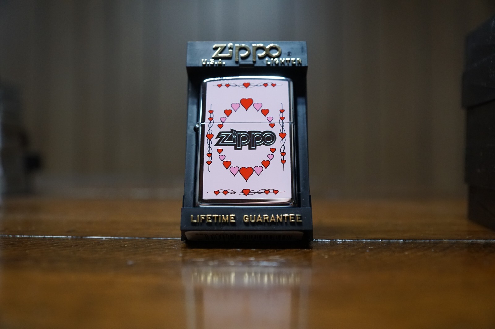 BE MY VALENTINE HEARTS ZIPPO LIGHTER MINT IN BOX 1994