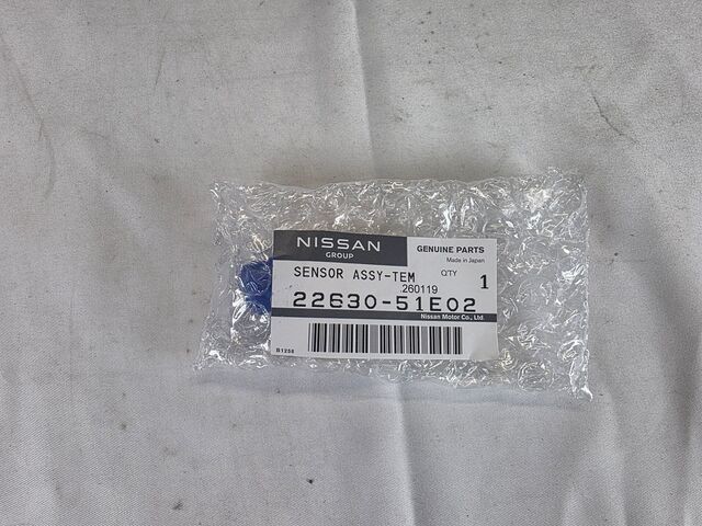 Genuine OEM Nissan Engine Coolant Temperature Sensor 22630-51E02