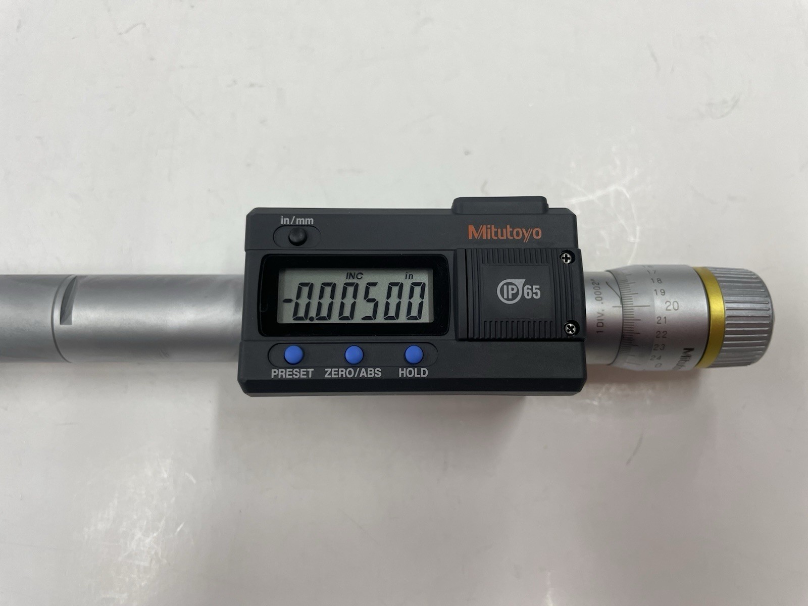 Mitutoyo 468-267 Digimatic Holtest Three-point Internal Micrometer 1”-1.2”