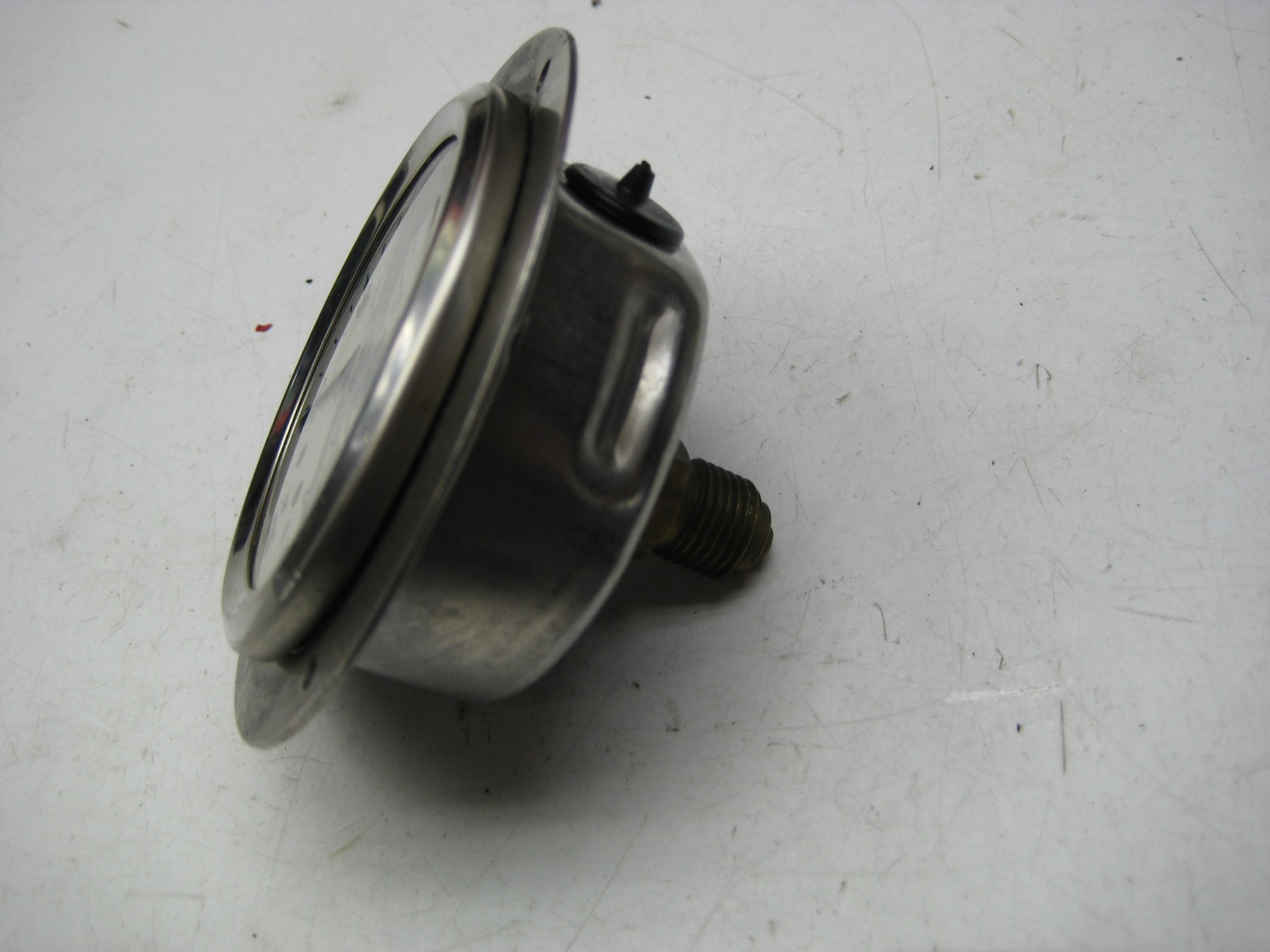 WIKA GAUGE 0-250 LIQUID FILLED NSNP