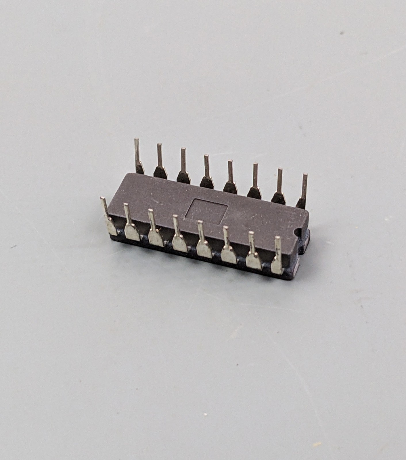 (12) ITT NC 6364 ICs, DIP16