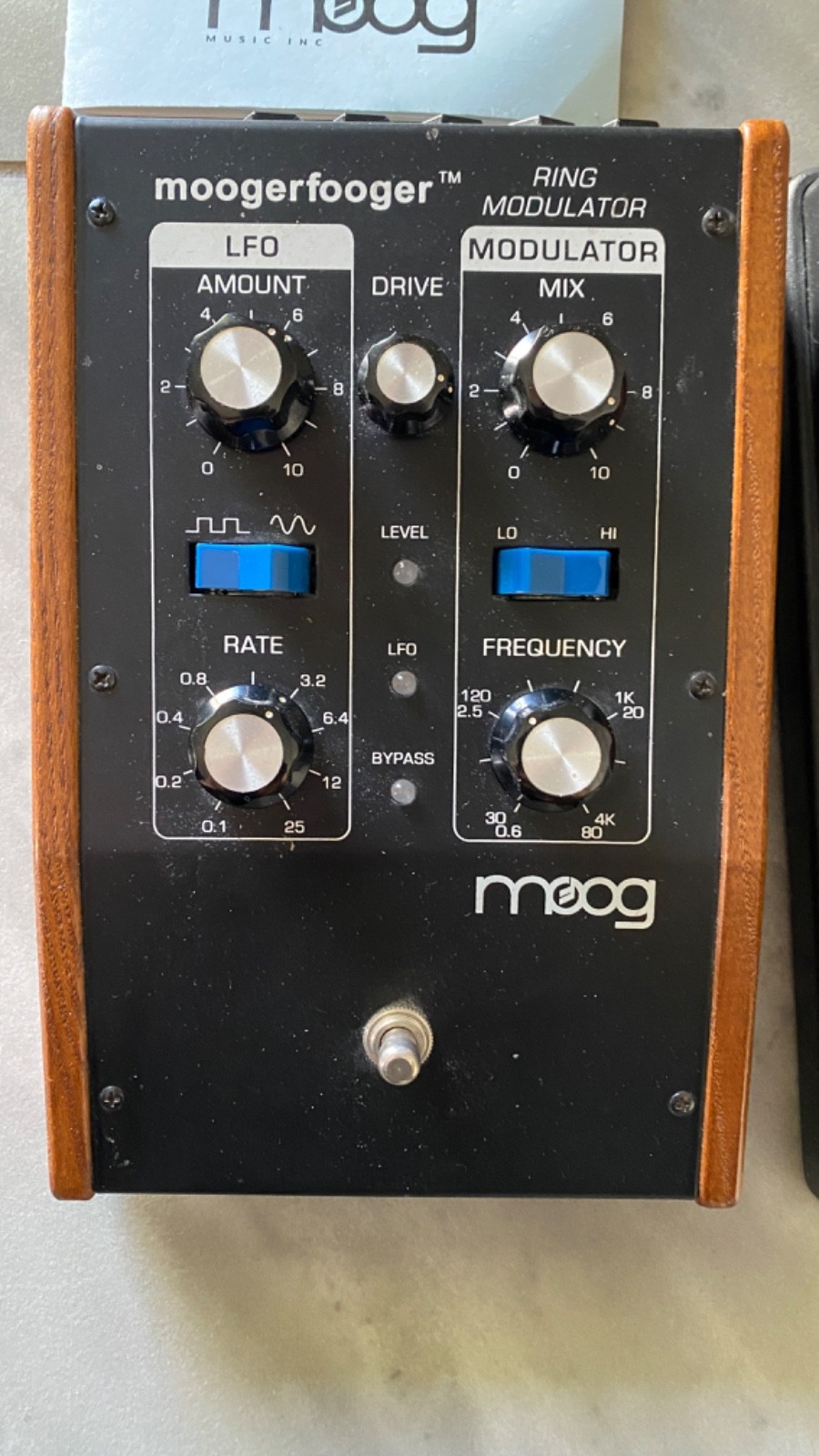 Moog Moogerfooger Ring Modulator MF 102 with expression pedal and manual