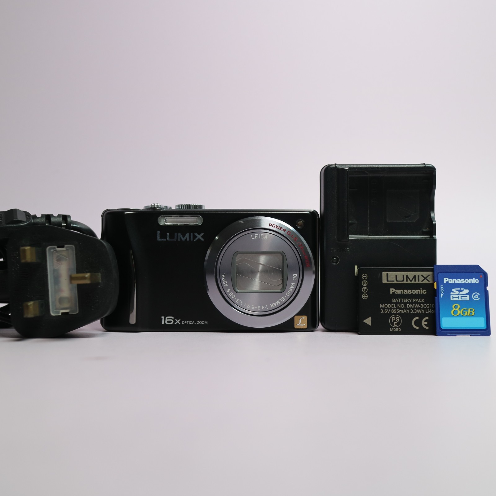 Panasonic Digital Camera Lumix DMC-TZ18 14.1MP Black Tested Full Working Set